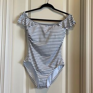 Vince Camuto Swimsuit sz8